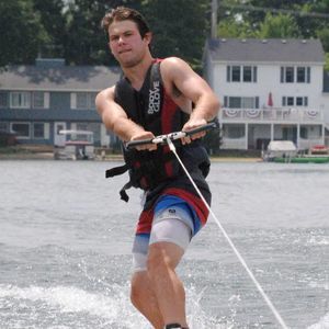 Meet your Posher, Thomas